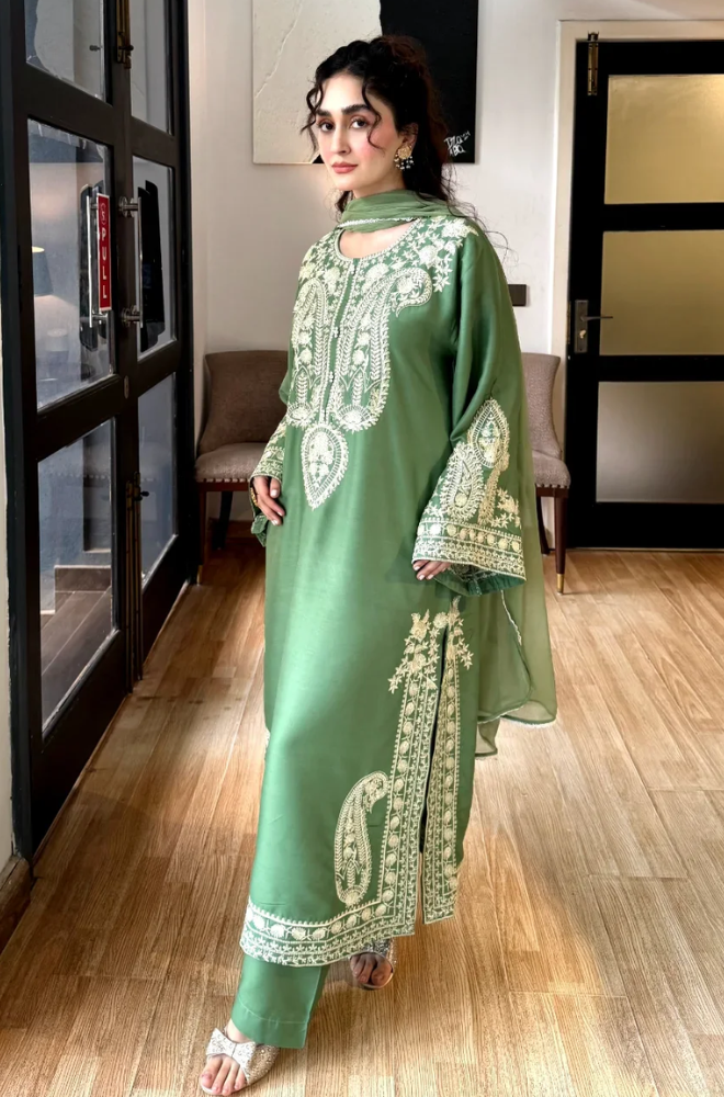 BATIK 3-PIECE LAWN EMBROIDERED SUIT WITH EMBROIDERED DUPATTA & TROUSER