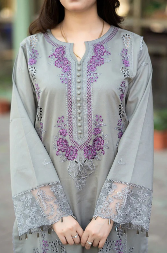LAAM 3-PIECE LAWN CHIKENKARI EMBROIDERED SUIT WITH EMBROIDERED DUPATTA & TROUSER