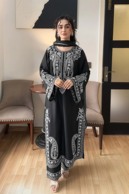 BATIK 3-PIECE LAWN EMBROIDERED SUIT WITH EMBROIDERED DUPATTA & TROUSER
