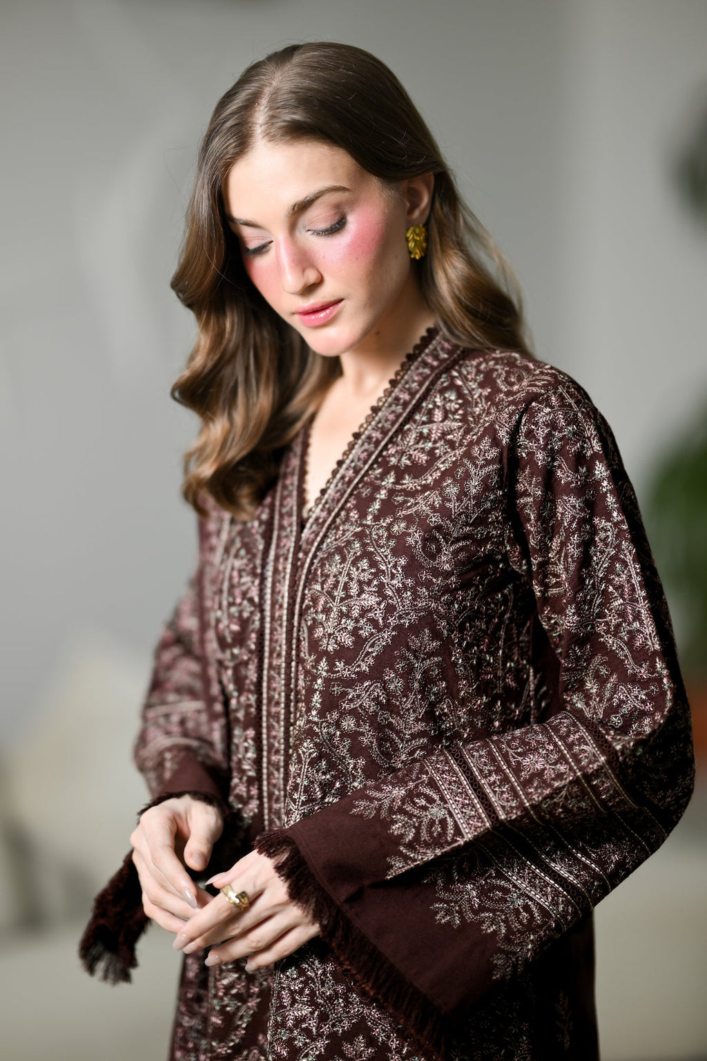 ZAIB-3PC KARANDI EMBROIDERED SHIRT WITH KARANDI EMBROIDERED SHAWL AND TROUSER