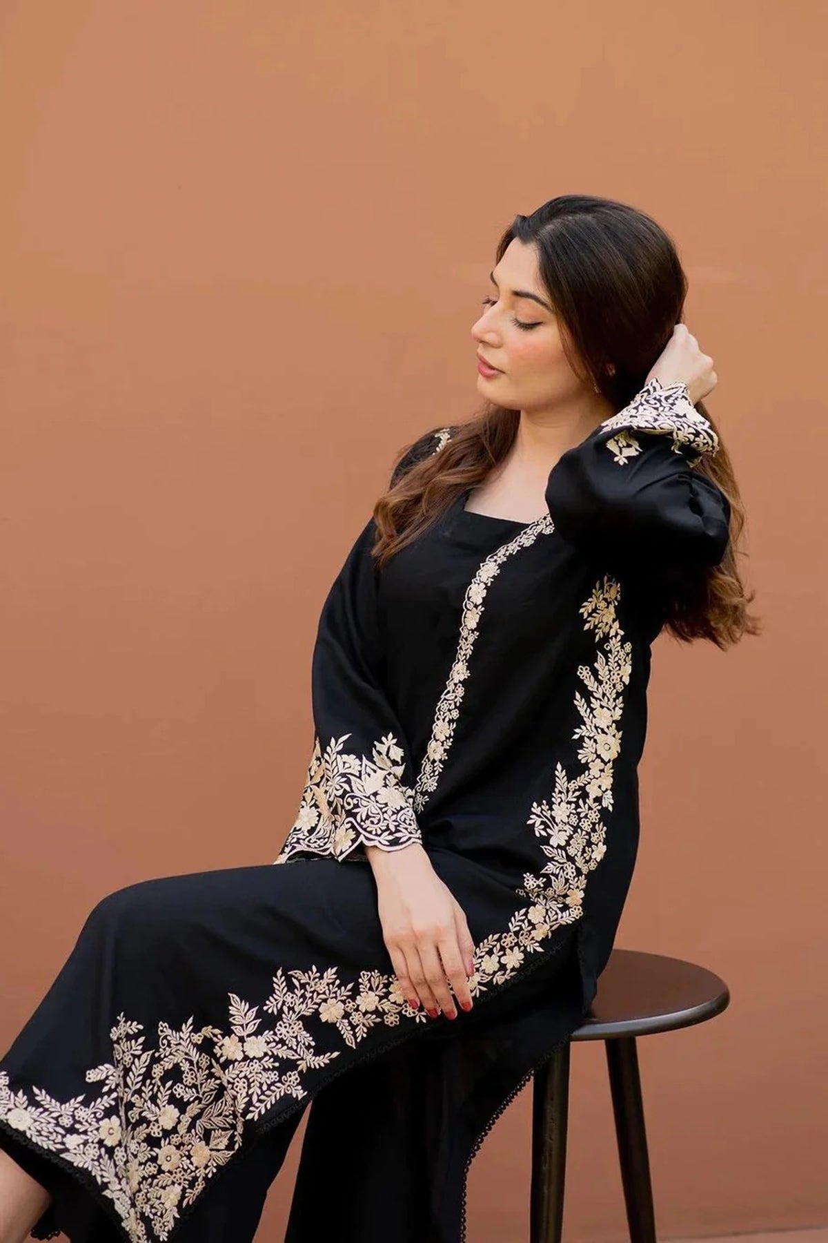LAJWANTI 2-PIECE LAWN EMBROIDERED SHIRT WITH ELEGANT EMBROIDERED SLEEVES